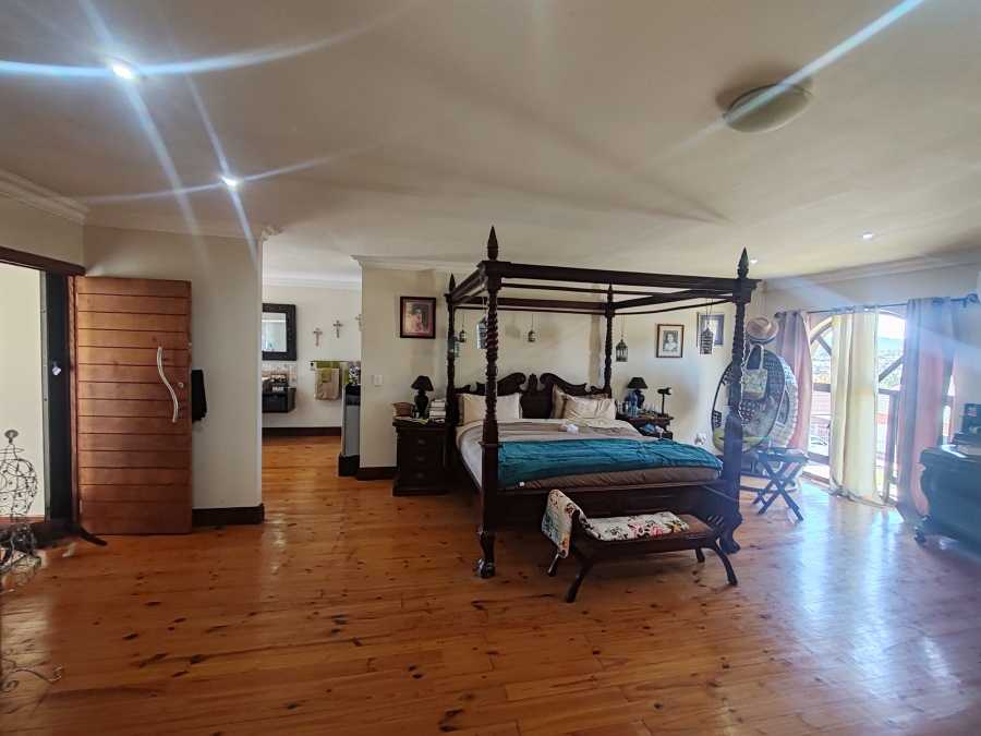 4 Bedroom Property for Sale in Strelitzia Park Eastern Cape